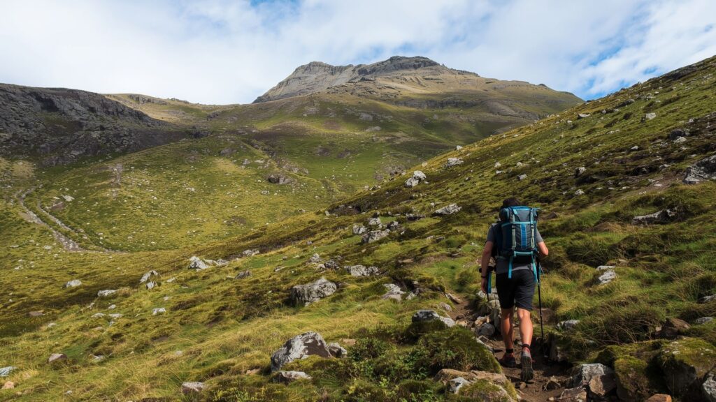 Walking to burn calories training for Carrauntoohil mountain hikes in Kerry