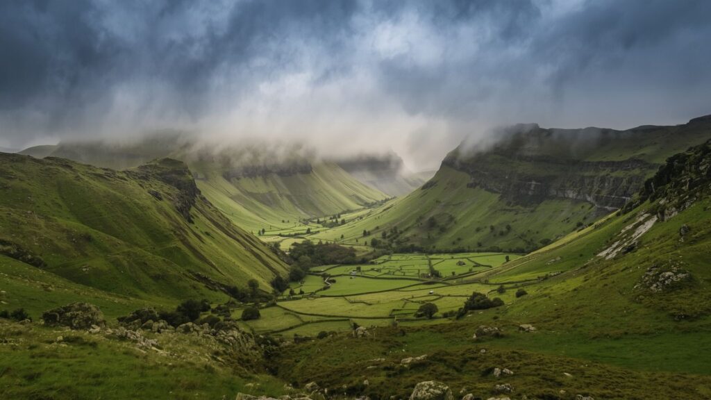 Changeable Irish mountain weather conditions that hill walking for beginners must prepare for with proper gear