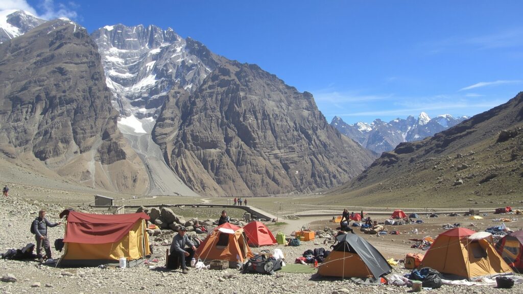 Best time to climb Kilimanjaro includes proper acclimatisation at Barranco Camp during optimal weather conditions for altitude adaptation